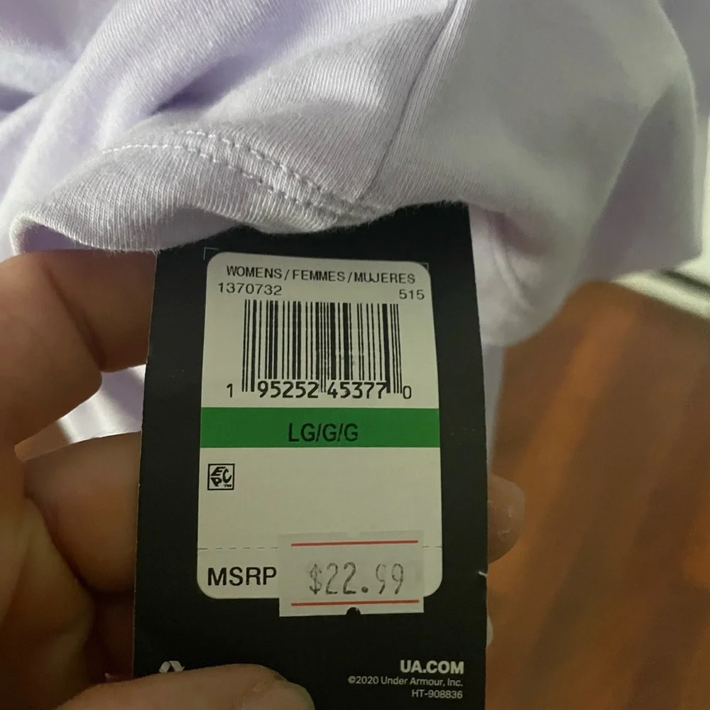 NWT Under Amor sports outfit T shirt/Shorts lavender Size Large - Picture 9 of 9